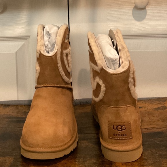 🆕Ugg X Telfar Limited Edition Chestnut Brown Classic Short Telfar Logo Ugg Boot - Picture 13 of 15